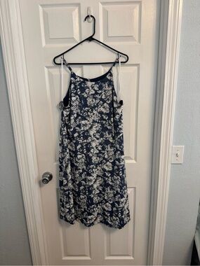 StitchFix Fortune + Ivy Floral Printed Knee Length Halter Dress
